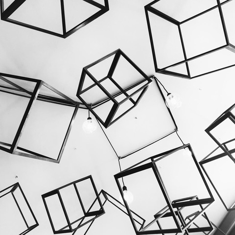 B&W Cubes